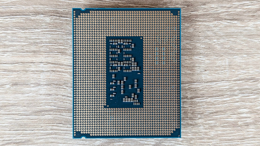 Огляд та тестування процесору Intel Core Ultra 9 285K та платформи LGA 1851. Плиточник, що зробив крок у бік