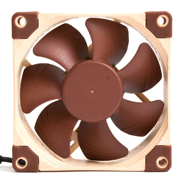 Noctua NF-A8 FLX