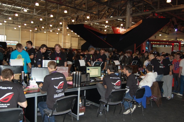 ASUS Open Overclocking Cup 2013