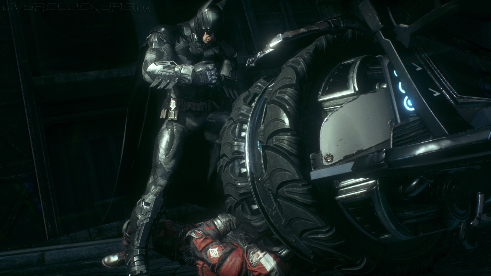 Batman arkham knight улучшения бэтмобиля люциуса фокс что выбрать