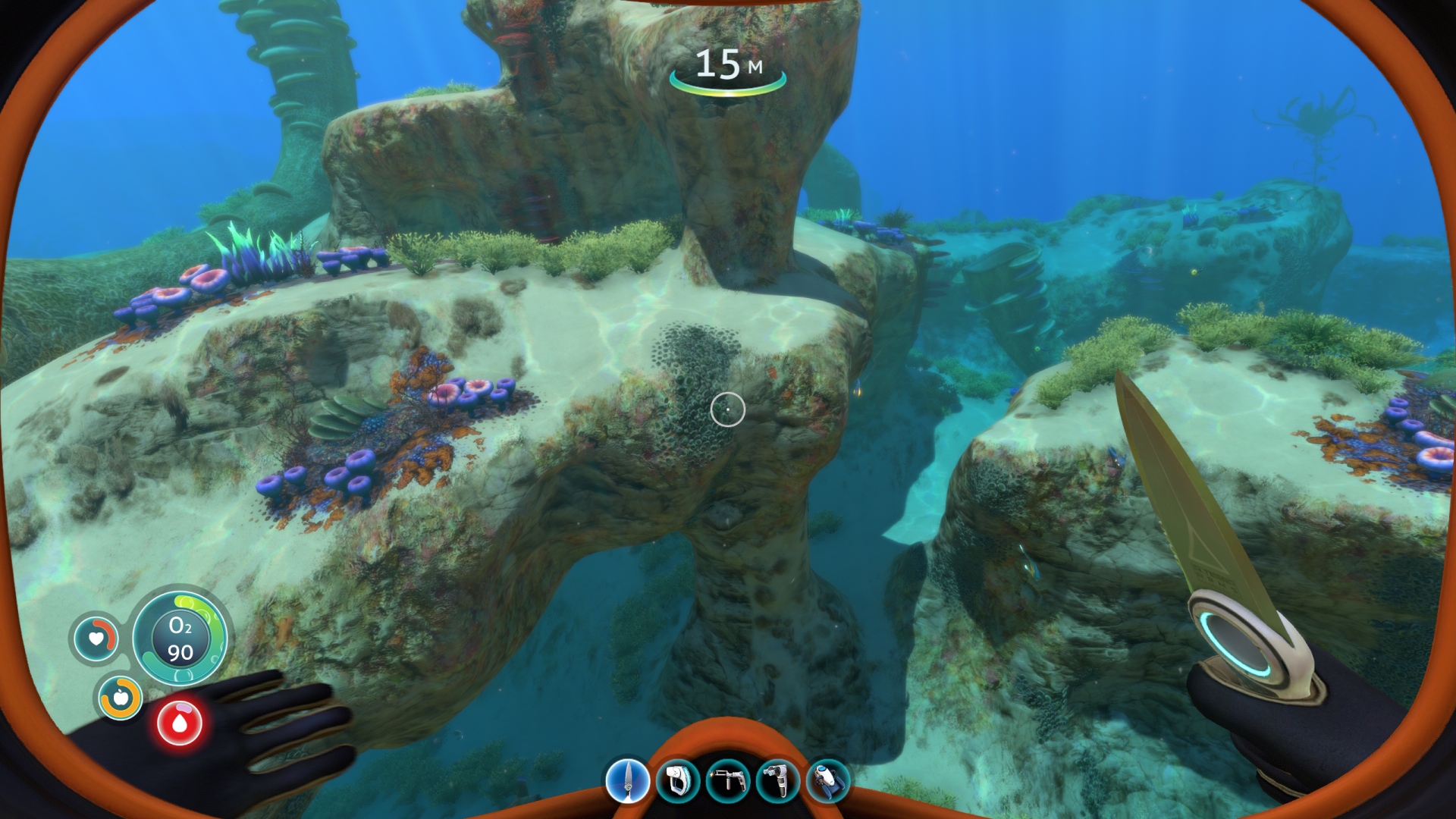 Какая максимальная глубина в subnautica