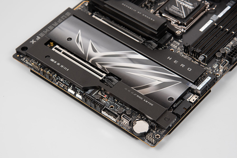 ASUS ROG Crosshair X870E Hero