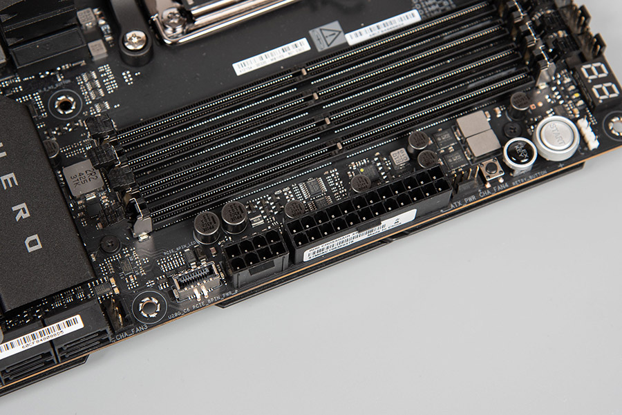 ASUS ROG Crosshair X870E Hero