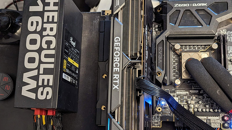 EVGA Z690 DARK K|NGP|N