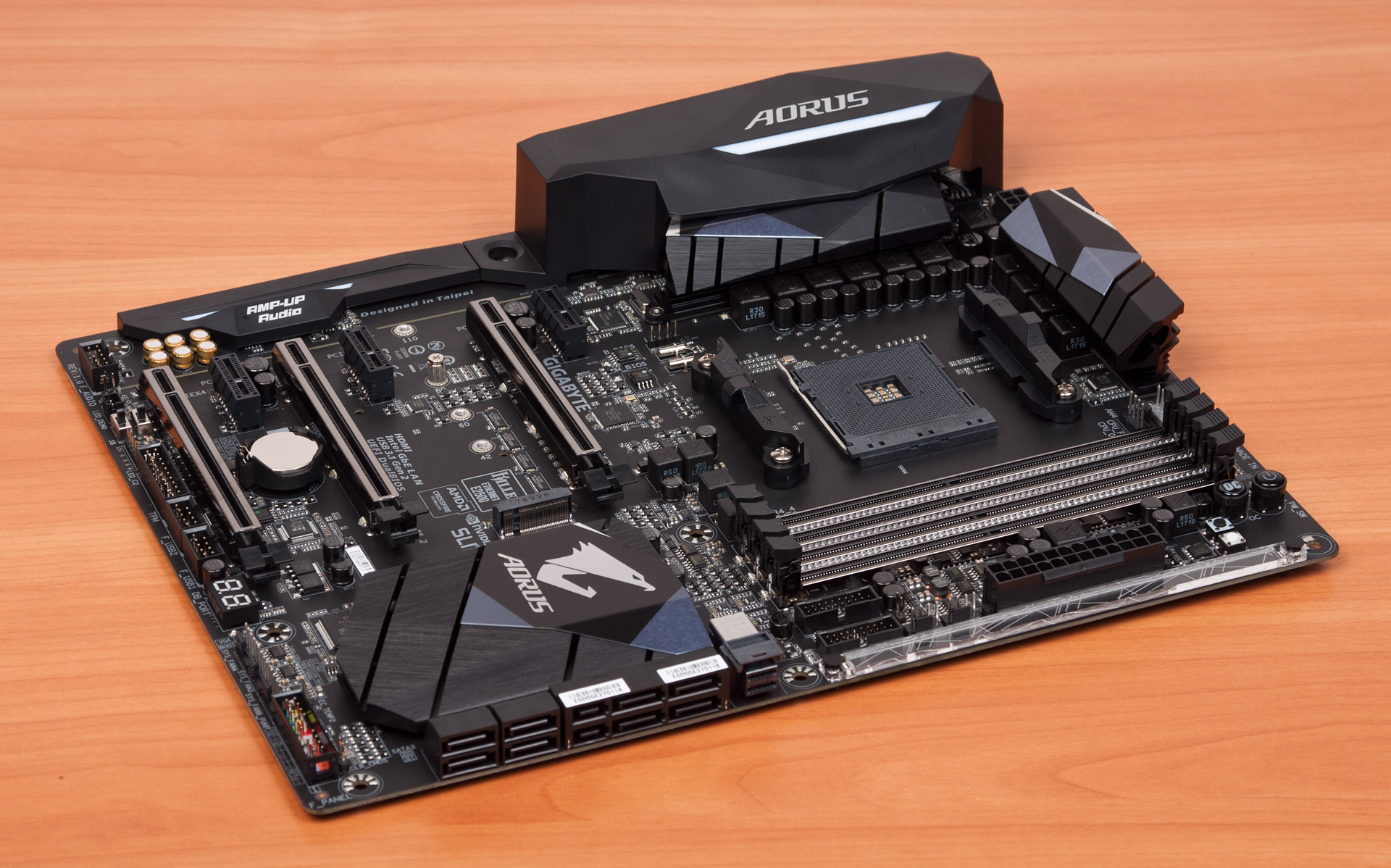 Gigabyte ga ax370 gaming k7 обзор