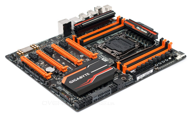 Gigabyte GA-X99-SOC Force