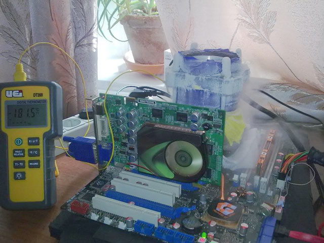 MaJ0r «выжал» 8040 МГц из Pentium 4 631