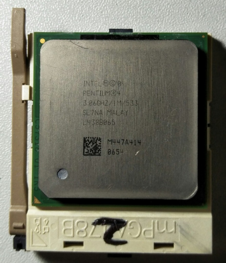 wytiwx Mobile Pentium 4 532