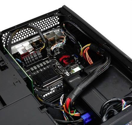 корпус SilverStone Raven RVZ01