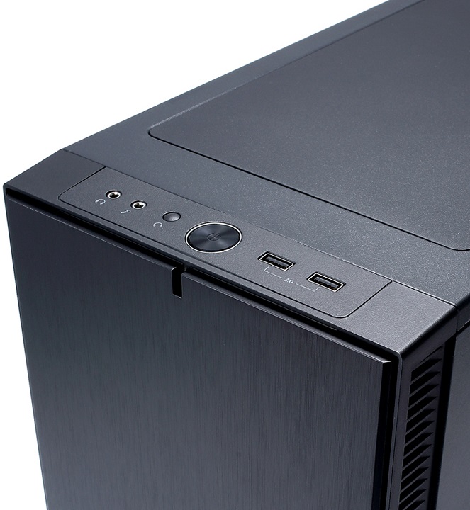 Fractal Design представила корпус Define C