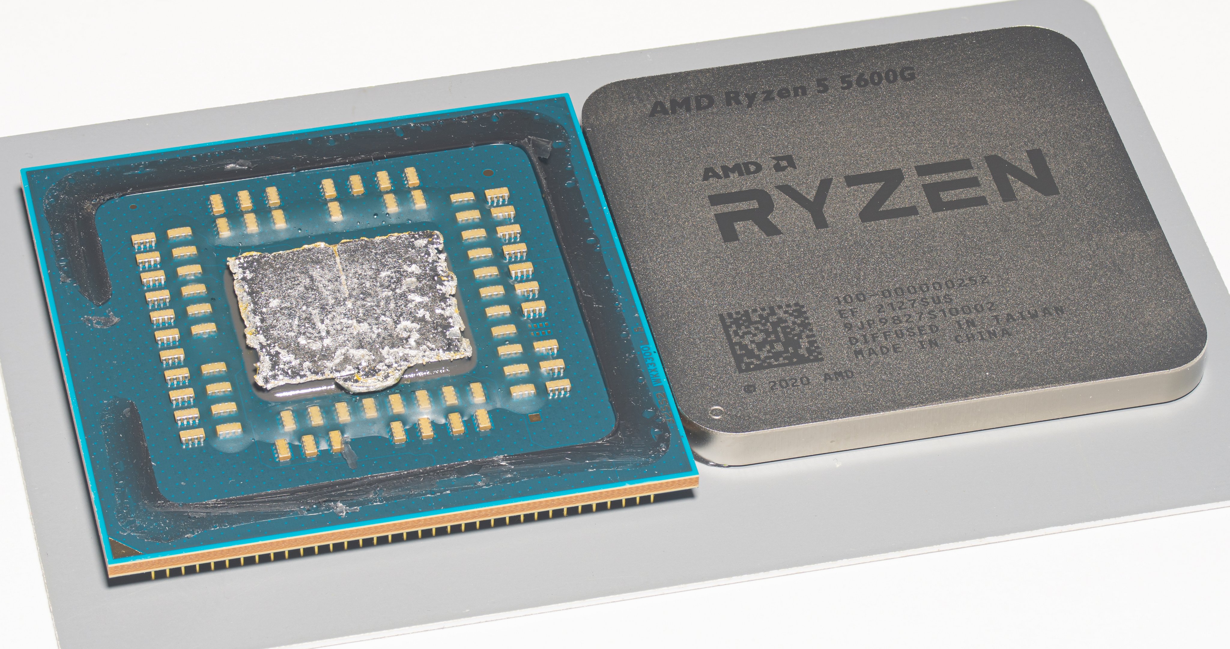 Райзен 5 5600. Ryzen 5 5600g Кристалл. Процессор AMD Ryzen 5 5600g. Ryzen 5 5600g под крышкой процессора. Ryzen 5 5600g под крышкой.
