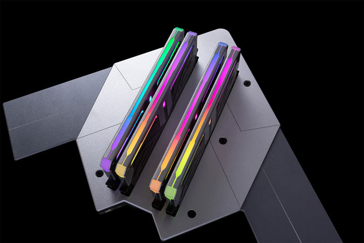 Zadak Spark RGB DDR4