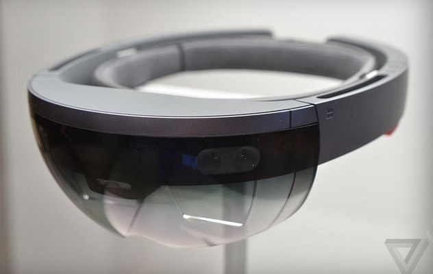 Смарт-очки Microsoft HoloLens