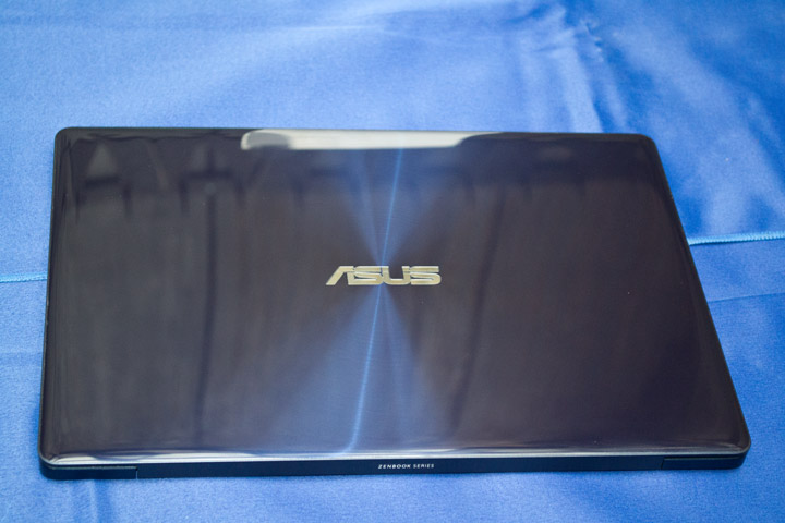 ASUS ZenBook 13