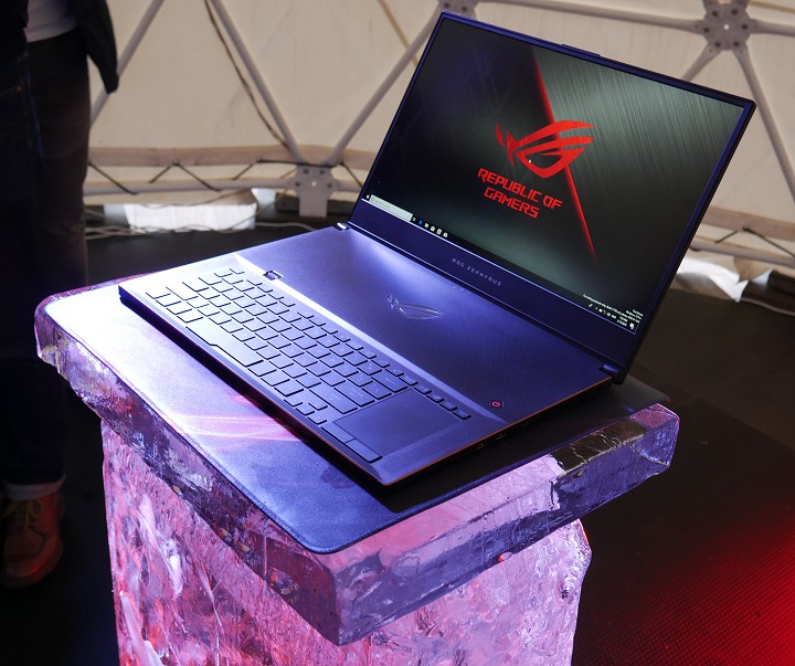 ASUS ROG Zephyrus S GX701