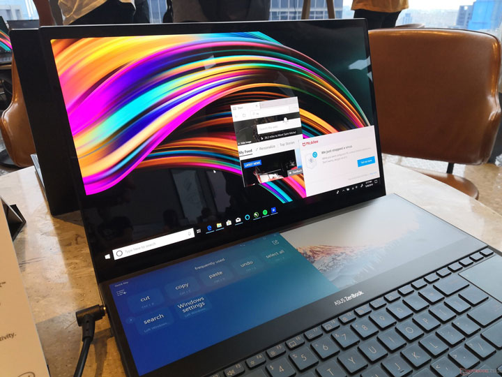 ASUS ZenBook Pro Duo