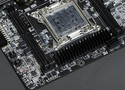 Материнская плата EVGA X79