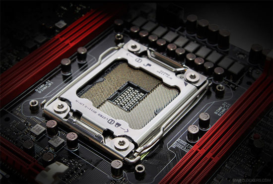 Материнская плата Asus Rampage IV Formula