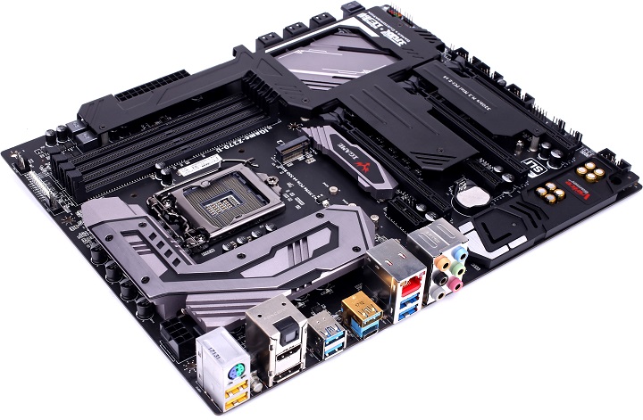 Colorful iGame Z270 Ymir-U