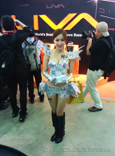 Красивые девушки Computex 2014