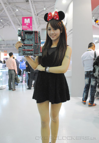 Красивые девушки Computex 2014