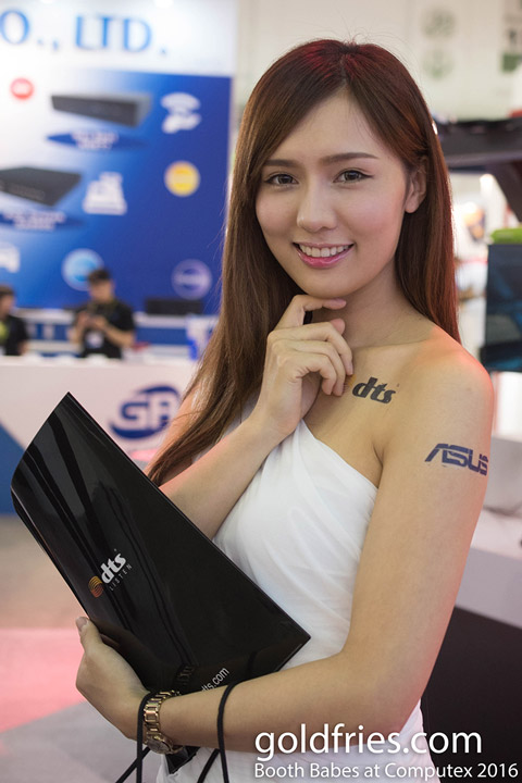 Девушки Computex 2016