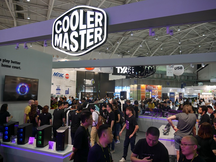 Cooler Master на Computex 2018