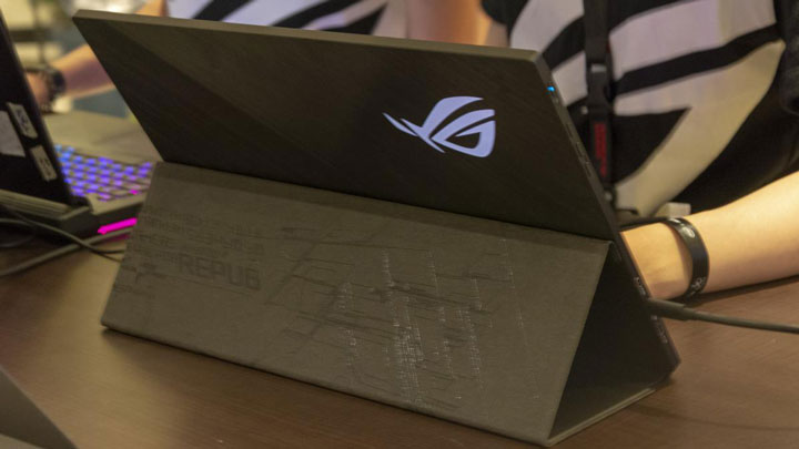 Дисплей ASUS ROG Strix XG17 