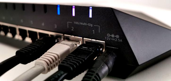 Разъем ethernet на панель