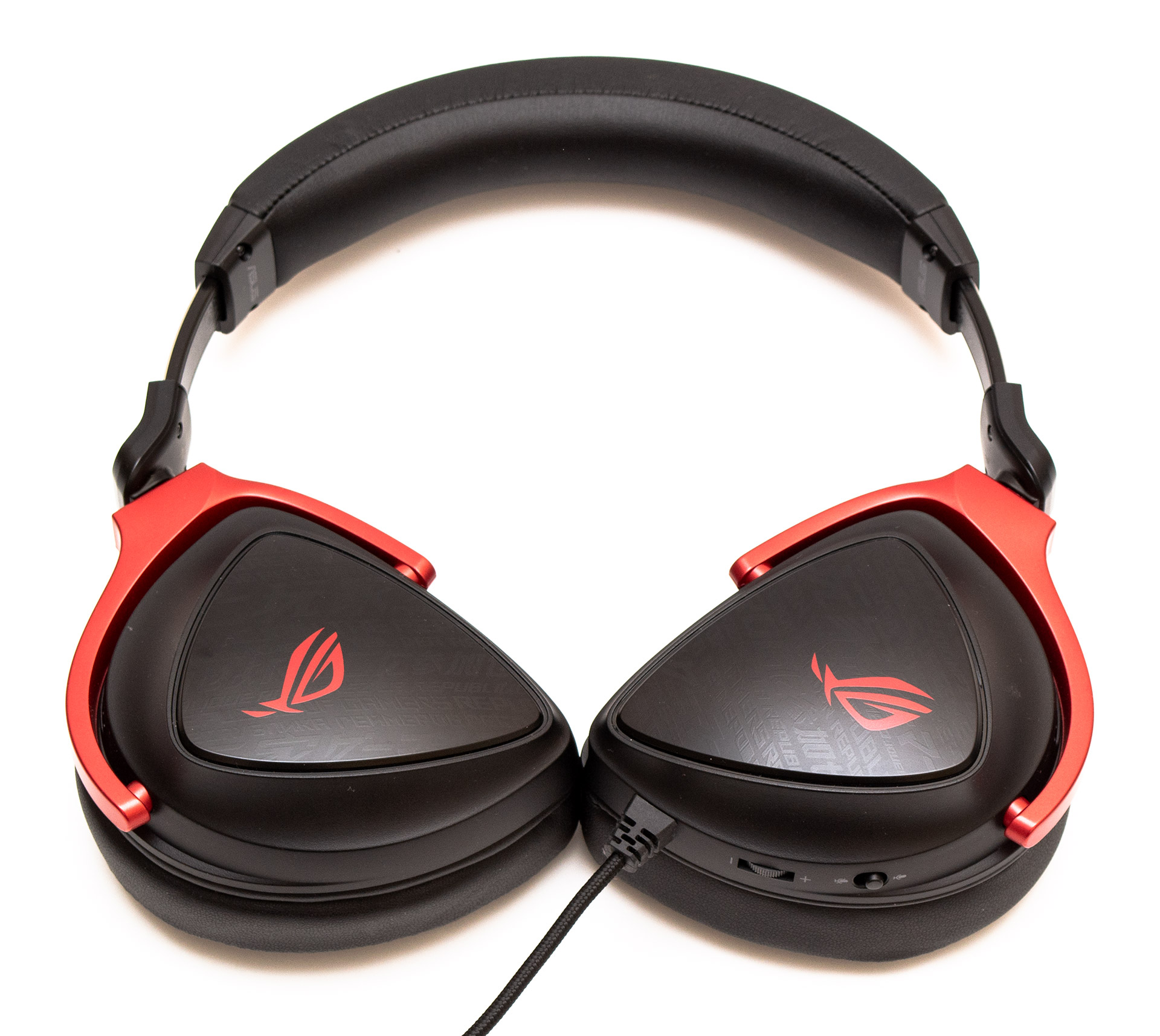 Bluetooth наушники asus. Беспроводные наушники ASUS ROG Delta. ASUS ROG.