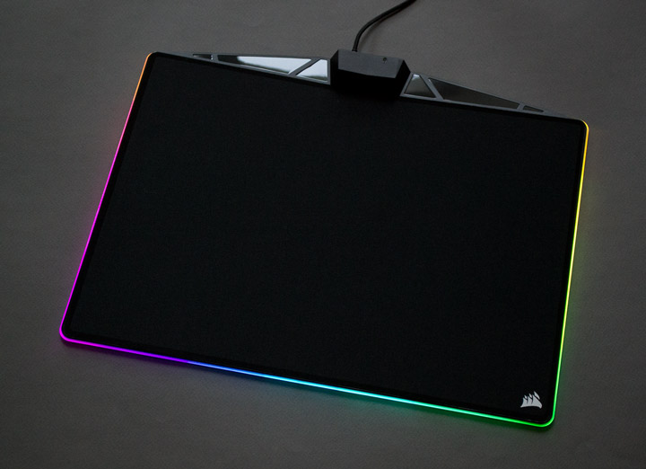 Corsair MM800C RGB Polaris Cloth Edition