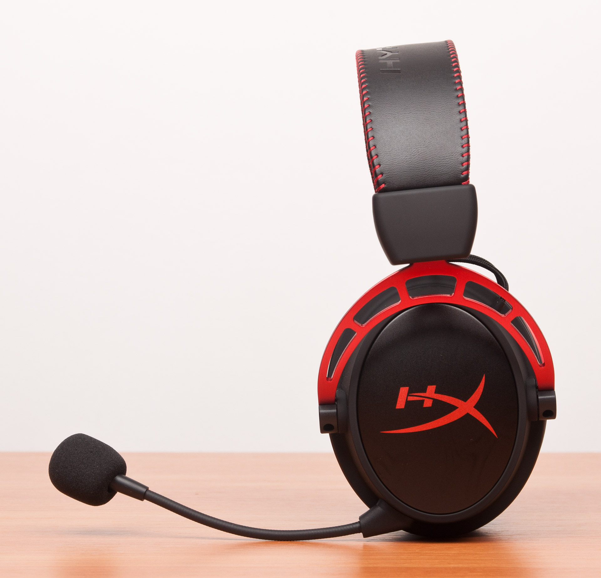 Hyperx cloud alpha. ХАЙПЕР Икс нави. Хапер Икс йклоуд Альфа. ХАЙПЕР Икс Альфа динамик. ХАЙПЕР Икс затычки.