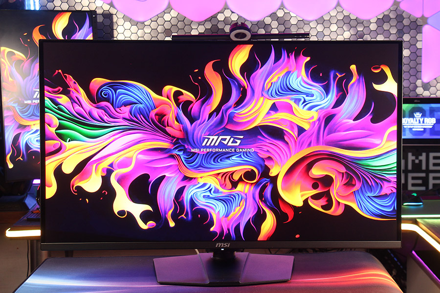 MSI MPG 321URX QD-OLED